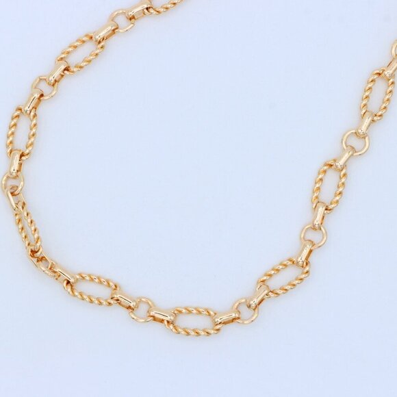 "Minimalist & Elegant Necklace Chain – Perfect for Women & Girls | UNVRC1588 - Picture 3 of 10